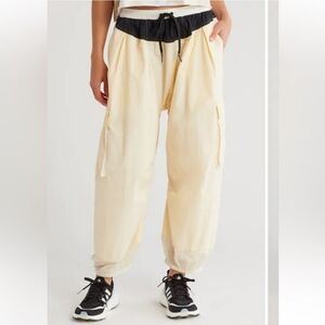 FREE PEOPLE SPRING FORWARD WOMEN PANTS SIZE L BY FP MOVEMENT NWOT